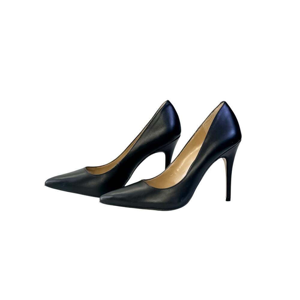 BCBG Black Pointed Toe Stiletto Heels - Women's Size 7.5